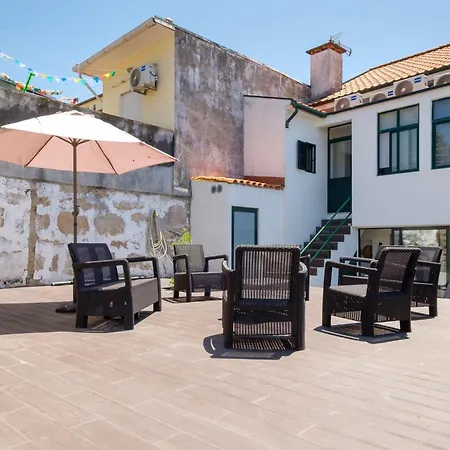 Entire House With 4 Master & Backyard - Location * Vila Nova de Gaia